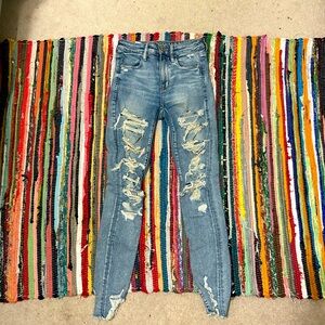 American Eagle ripped skinny jeans